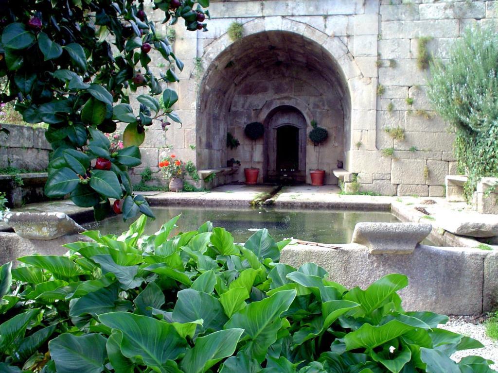 Casa Do Meio Do Povo - Turismo De Habitacao Chaves Dış mekan fotoğraf
